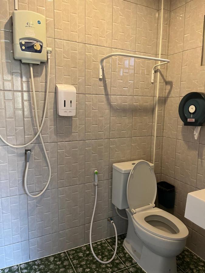 Insook Ko Larn Resort Zewnętrze zdjęcie