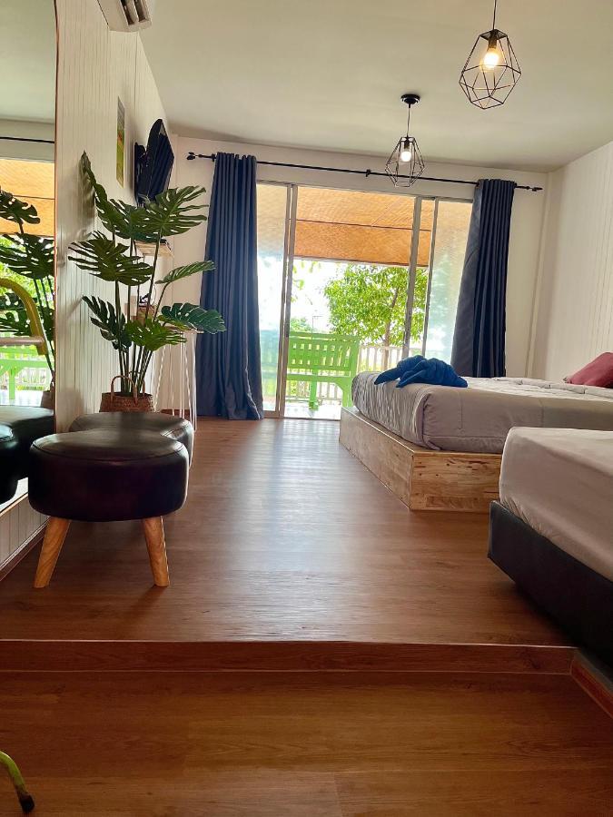 Insook Ko Larn Resort Zewnętrze zdjęcie