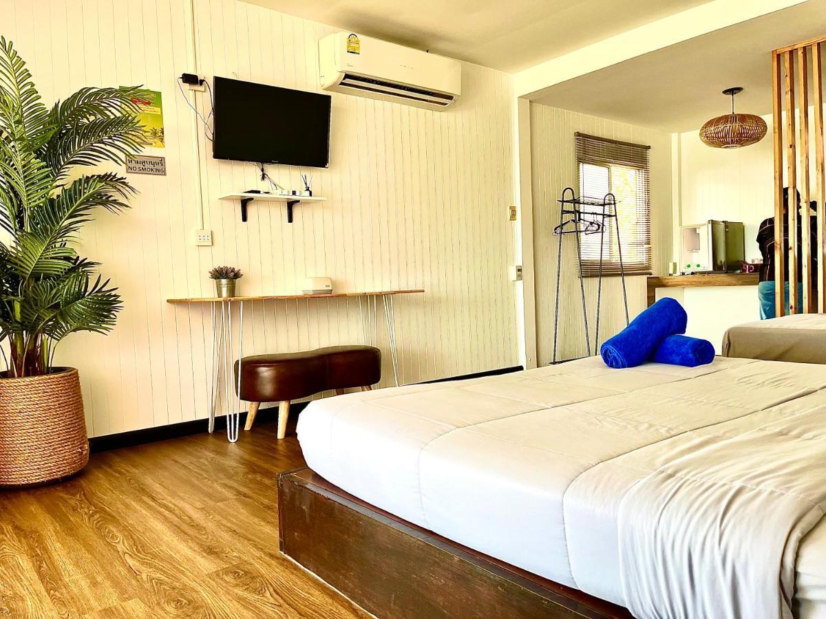 Insook Ko Larn Resort Zewnętrze zdjęcie